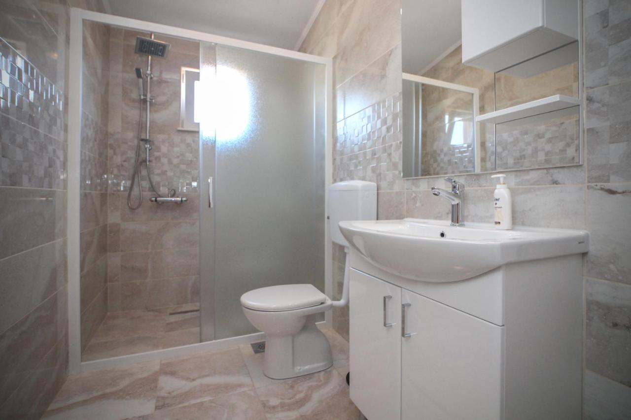 Conte Cikara Apartment Saricevi Екстер'єр фото
