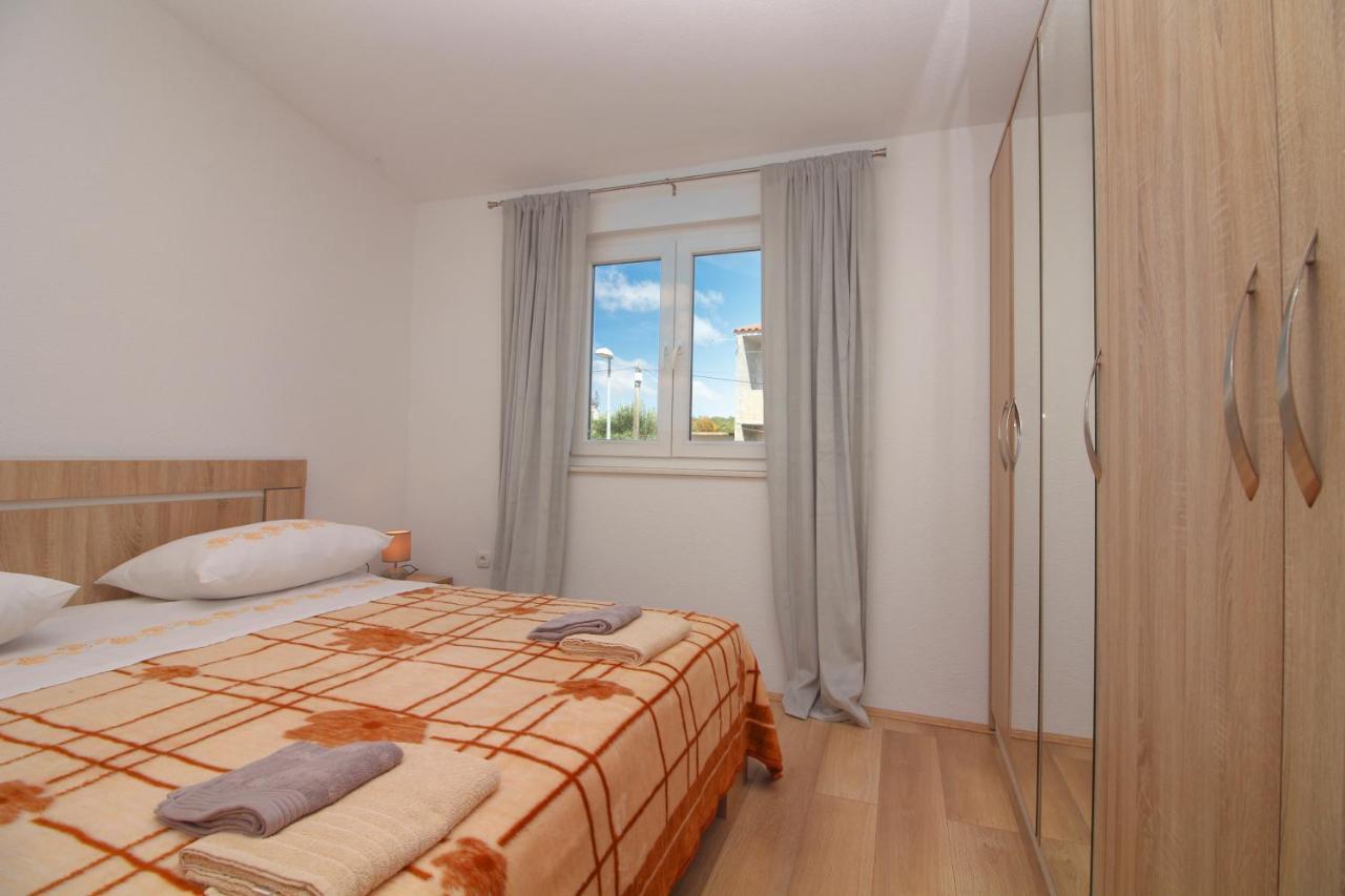 Conte Cikara Apartment Saricevi Екстер'єр фото