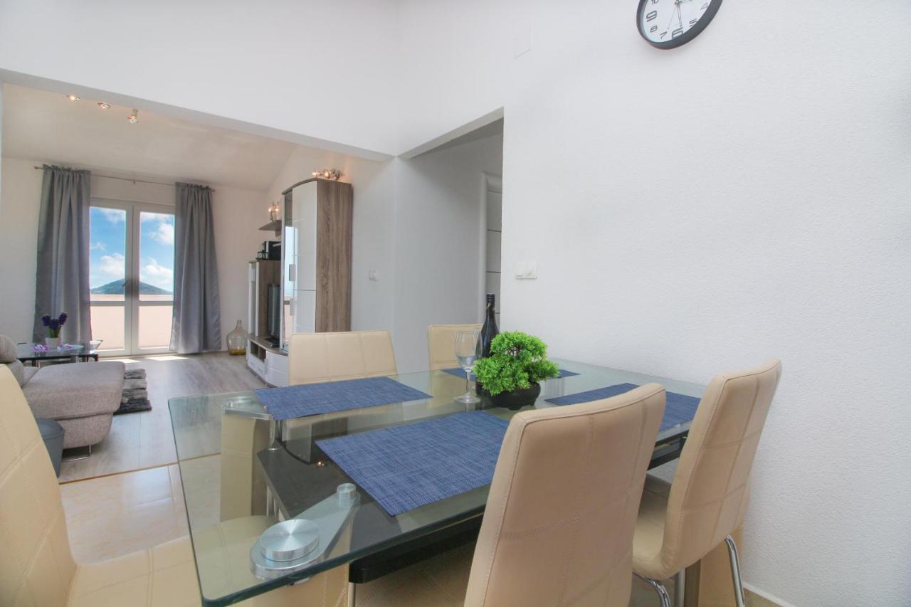 Conte Cikara Apartment Saricevi Екстер'єр фото